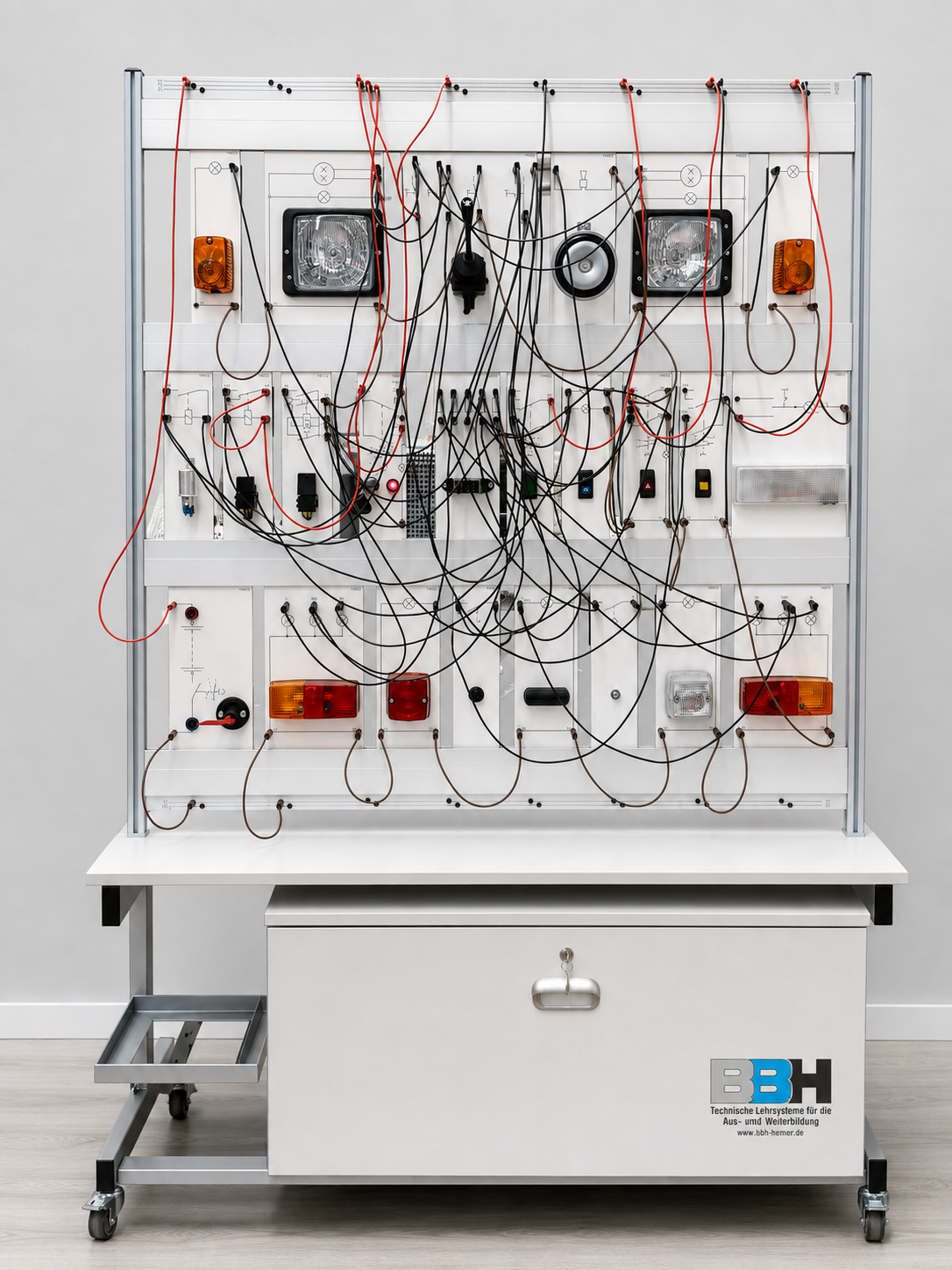Experimental system for automotive electrical technology