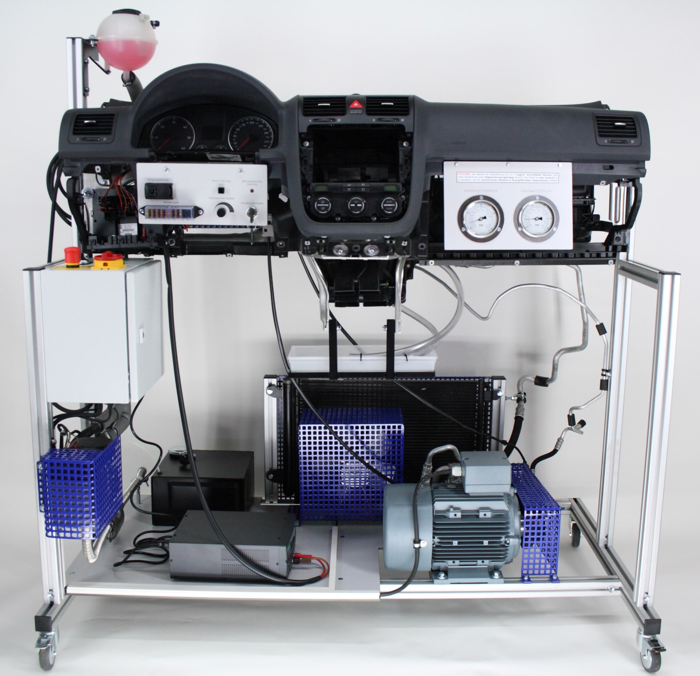 Item 00002635 VW Climatronic training rig with parking heater