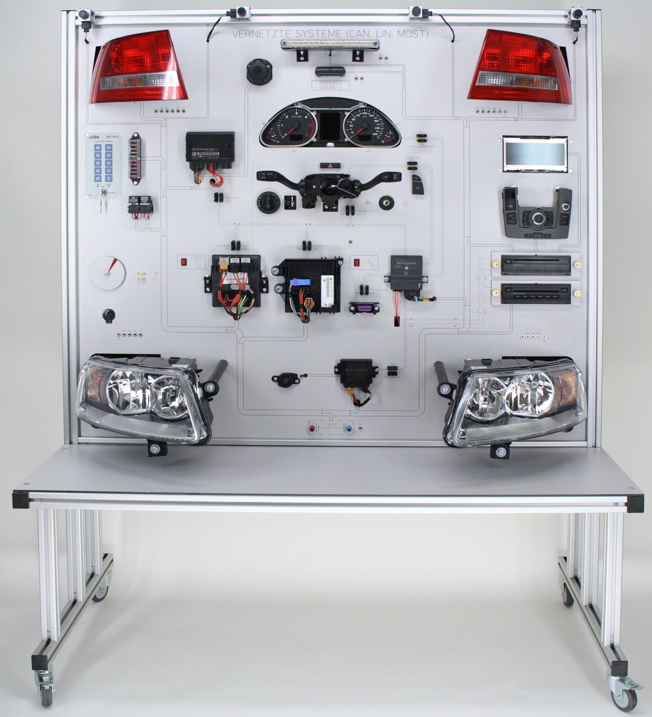 Item 00014023 Networked CAN, LIN and MOST bus systems based on Audi A6 components